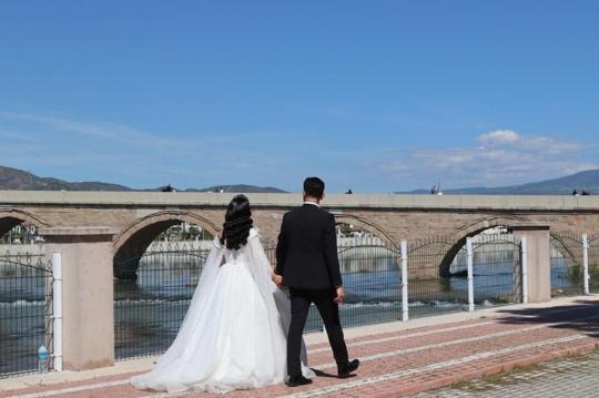 Evlenecek gençlere müjde! Firma sayısı 1191 oldu: Alışverişlerde yüzde 40’a varan indirim desteği
