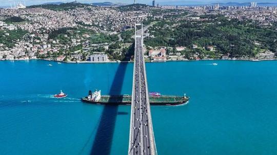 Bakan Uraloğlu'ndan İstanbul Boğazı açıklaması