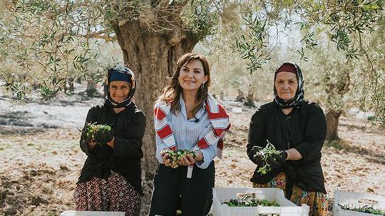 Yöneticiliği bıraktı, ilçesini üretim üssüne çevirdi! Şimdi dünyanın dört bir ya