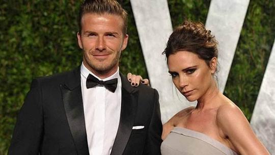 David Beckham makyaj malzemesi kullanacak kadar metroseksüelmiş