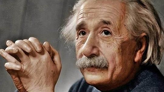 Albert Einstein: Modern fiziğin kuramcısı