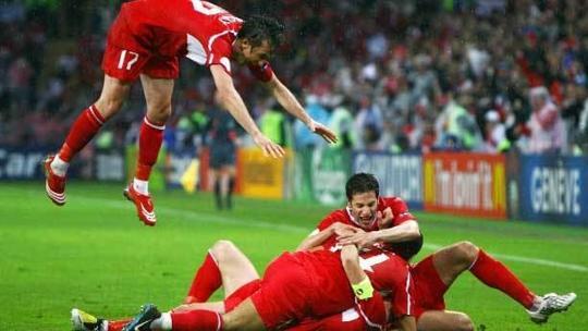 Tüm sevinç hakkımızı EURO 2008'de mi kullandık?