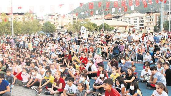 Festivalde orman sevgisi aşılandı