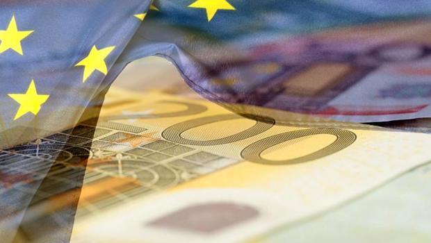 `ECB faiz oranlarını değiştirmeyecek`