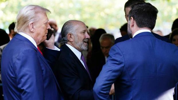 Trump, Ticaret Bakanlığı`na adayını açıkladı