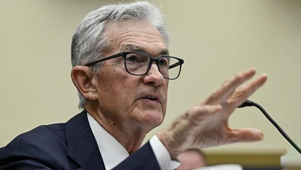 Powell`dan artan ekonomik risklere karşı uyarı