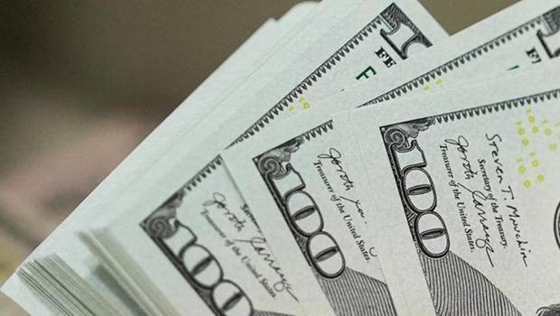 Tarife anlaşması doları güçlendirdi