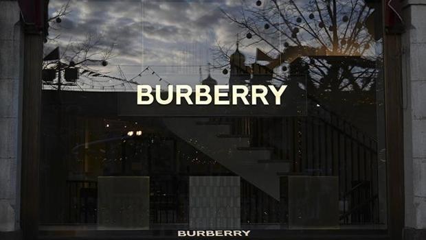 Burberry, 1700 kişiyi işten çıkarmayı planlıyor