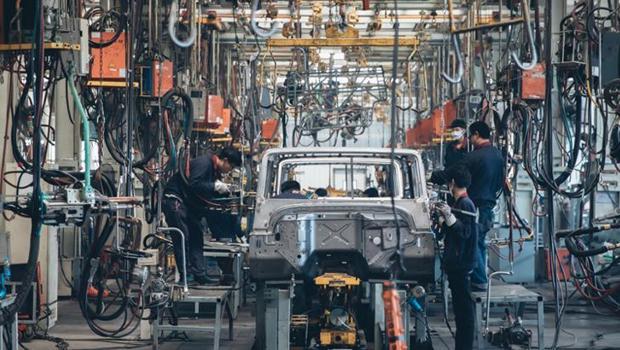 Çin`in sanayi üretiminde büyüme yavaşladı