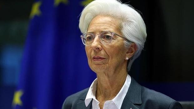 ECB büyümede aşağı yönlü risk görüyor