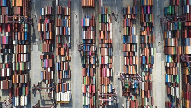 Türk lirasıyla dış ticaret arttı