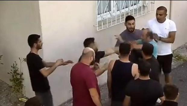 Ümraniye’de yol verme kavgası kabusa döndü! Trafikte tartıştıkları kişinin annesini darbettiler