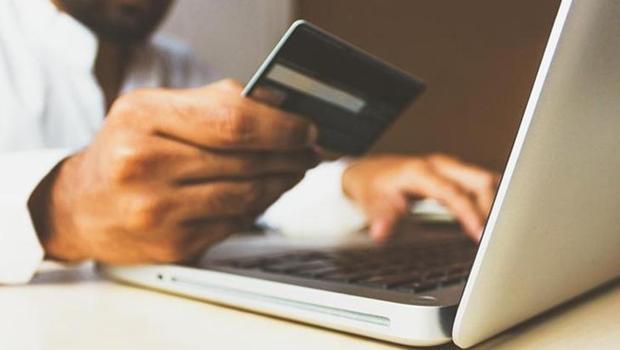 Kasım ayı indirimleri yakından takip ediliyor