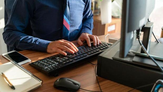 Memur ve emekliler dikkat! Yeni yılda zam farkları eşitlenir mi? İşte masadaki oranlar