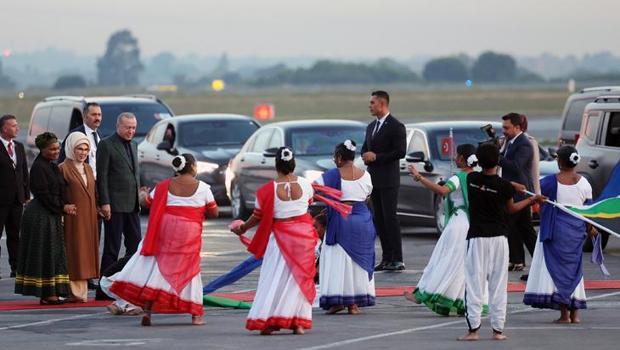 Cumhurbaşkanı Erdoğan, G20 Liderler Zirvesi için Güney Afrika'ya geldi
