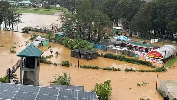 Sri Lanka'da sel felaketi! Can kaybı artıyor, 44 bin kişi sığınaklarda