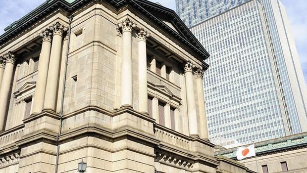 BoJ tahvil alım tutarlarını değiştirmedi