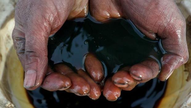 İngiltere`den petrol kararı