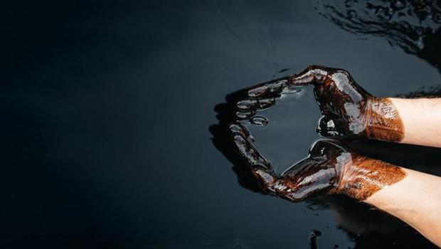 ABD`den Rus petrolü alınmasına geçici izin