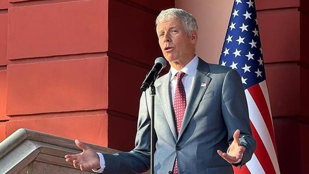 `Petrolün 200 dolara ulaşması olası değil`