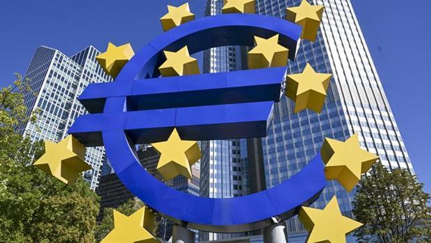 Euro Bölgesi`nde yıllık enflasyon yükseldi