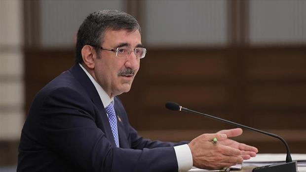 `İhracatımız Cumhuriyet tarihimizin en yüksek seviyesine ulaşmıştır`