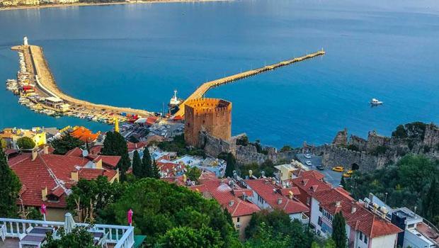 Ruslar konut için en çok Alanya`yı tercih etti