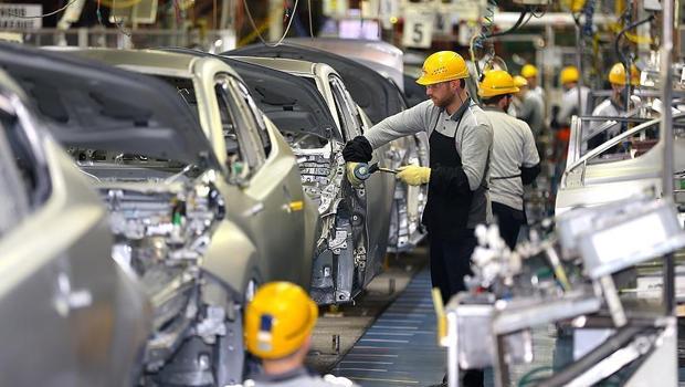Türkiye`de geçen yıl üretimden yapılan sanayi ürünleri satışı 24,3 trilyon lira oldu