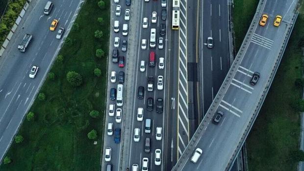 Zorunlu trafik sigortasında yeni dönem! Yarın başlıyor: Tek eksper, tek rapor