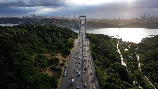 FSM Köprüsü`nden 38 yılda geçen araç sayısı 2,3 milyara yaklaştı