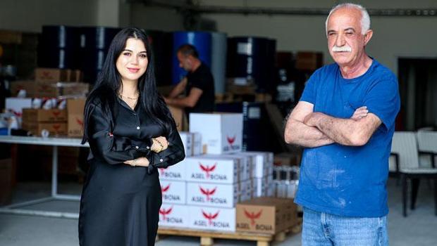 Van’da kurdular, dünyaya açıldılar! Baba-kız bölgede bir ilki gerçekleştirdi