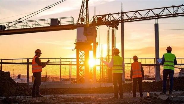 Türk müteahhitlik sektörü yurt dışında 2,7 milyar dolarlık iş üstlendi
