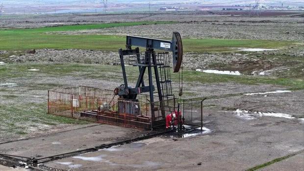 Orta Doğu`daki gerilim Çin`i vurdu! Petrol stokları devreye alındı
