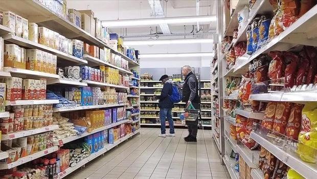 İngiltere`de yıllık enflasyon beklentilerin altında gerçekleşti