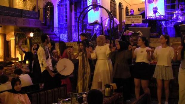 Şanlıurfa`nın sıra geceleri turistlerin gözdesi oldu