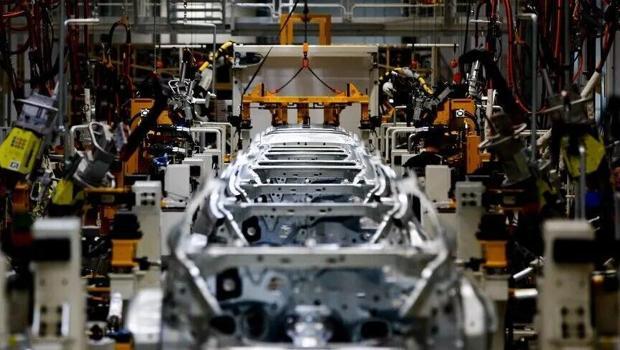 Alman otomotiv sektöründeki kriz Çin ve maliyet etkisiyle derinleşiyor