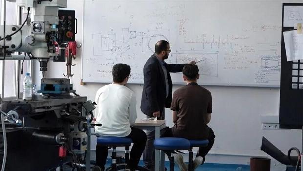 Havacılıkta geleceğin mesleği: Öğrenciler mezun olmadan istihdam ediliyor