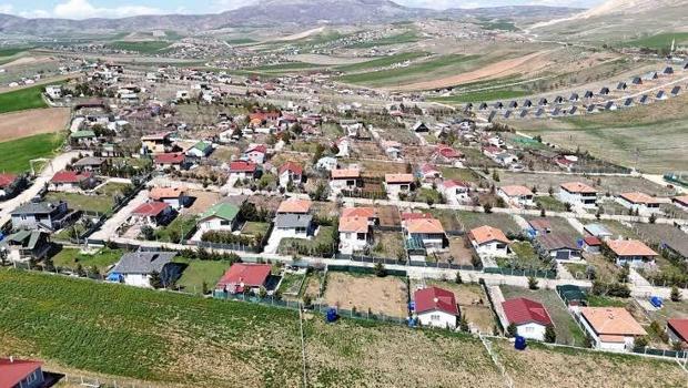 Hobi bahçeleri ve Bungalovlar için yeni dönem! Arazi sınırlaması değişti: Karar Resmi Gazete`de!