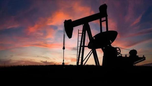 İran savaşı ABD`nin stratejik petrol rezervlerini aşağı çekti