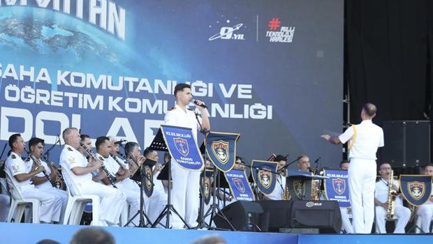 Askeri bando TEKNOFEST Mavi Vatan`da konser verdi
