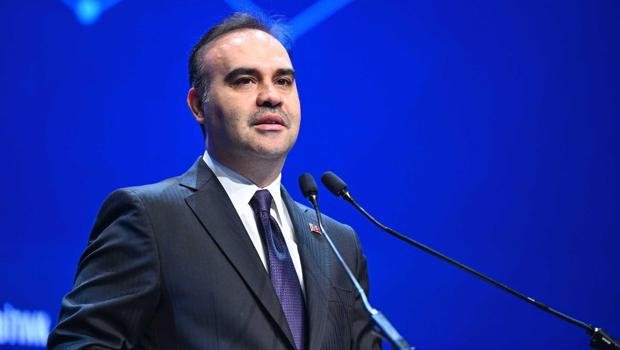 Son dakika...Bakan Kacır CNN Türk`e konuşuyor