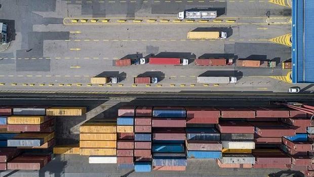 ABD`nin Kanada ürünlerine ithalat yasağı yürürlüğe girdi