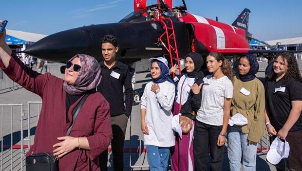 TEKNOFEST Güneydoğu Şanlıurfa`da kapılarını ziyaretçilere açtı