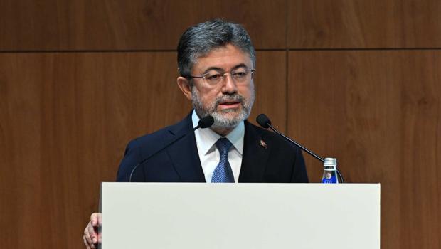 Bakan Yumaklı`dan çiftçilerin hayatını kolaylaştıracak teknoloji açıklaması