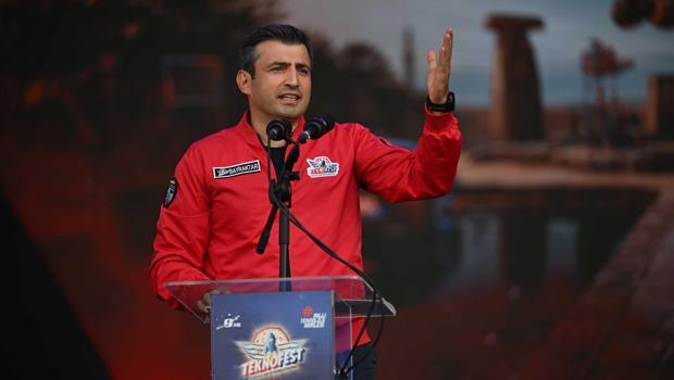 TEKNOFEST`te tarihi rekor! Selçuk Bayraktar: Yapamazsınız diyenlere inat yapıyoruz