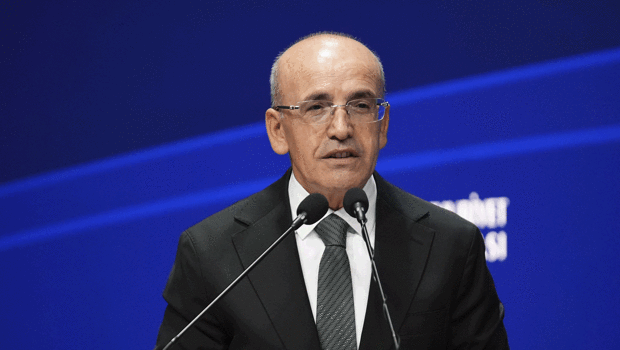 Bakan Şimşek, küresel ekonomideki risklere karşı Türkiye`nin yol haritasını anlattı
