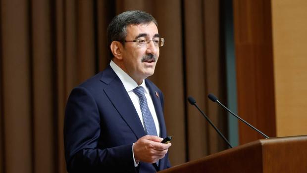 Cumhurbaşkanı Yardımcısı Yılmaz`dan fon soruşturması hakkında yeni açıklama