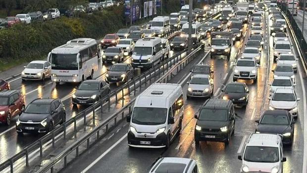 Trafiğe kaydı yapılan araç sayısı arttı