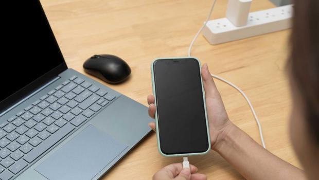 Telefon şarj aletleri ve kablolarına yeni kurallar geliyor!