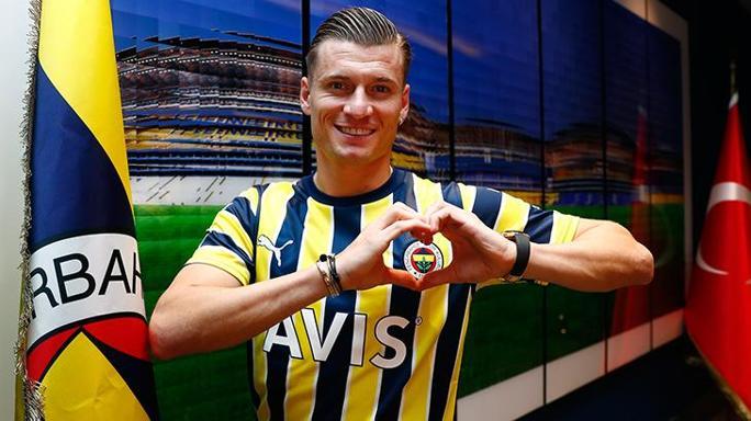 Fenerbahçenin yeni forveti Maxi Gomez ya da Alexander Sörloth olacak İşte Jorge Jesusun tercihi